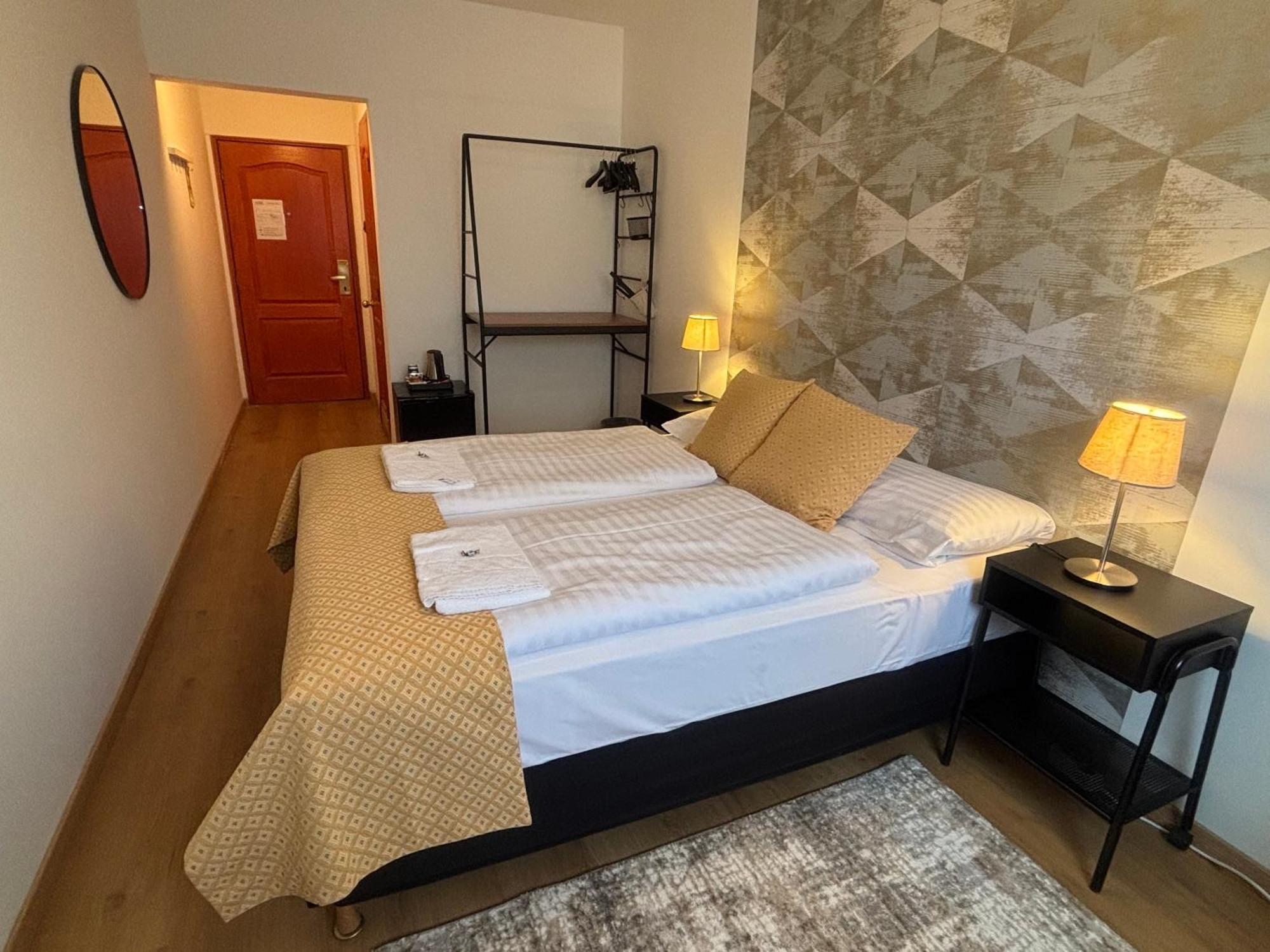 Hotel Gloria Budapest City Center Экстерьер фото